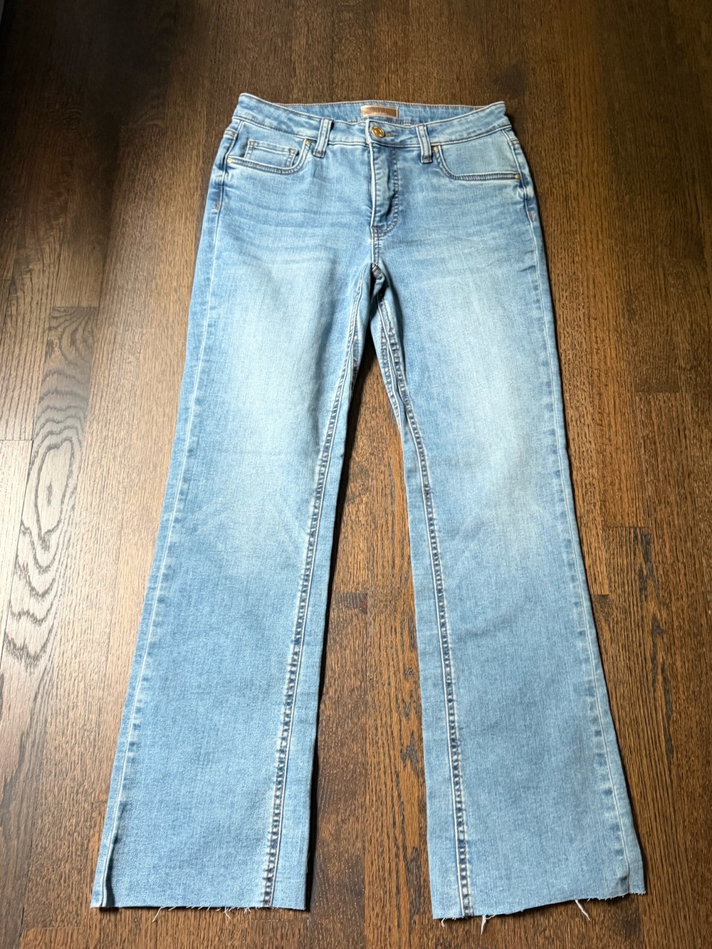 Kut from Kloth Kelsey fab ab kick flare.